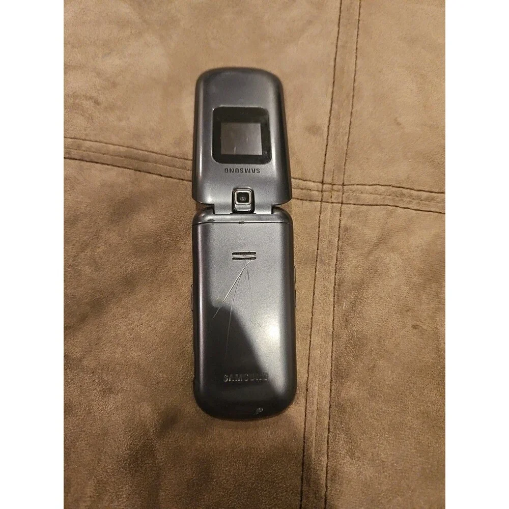 Samsung Factor SPH-M260 Black 2.0 TFT Color Display Boost Mobile Flip Cell Phone
